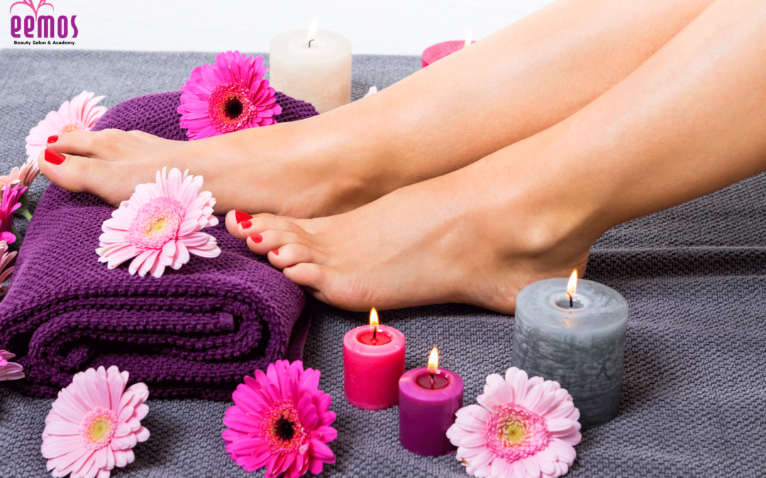 HOW TO MAINTAIN CLEAN & HEALTHY FEET DURING MONSOON